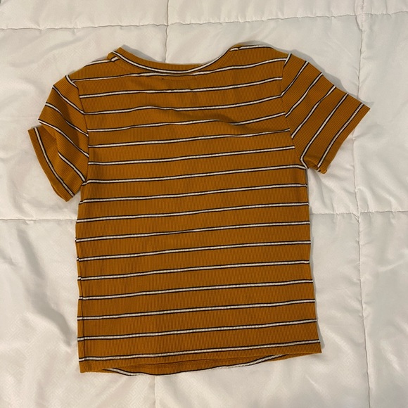 striped Forever 21 T-shirt - Picture 2 of 3
